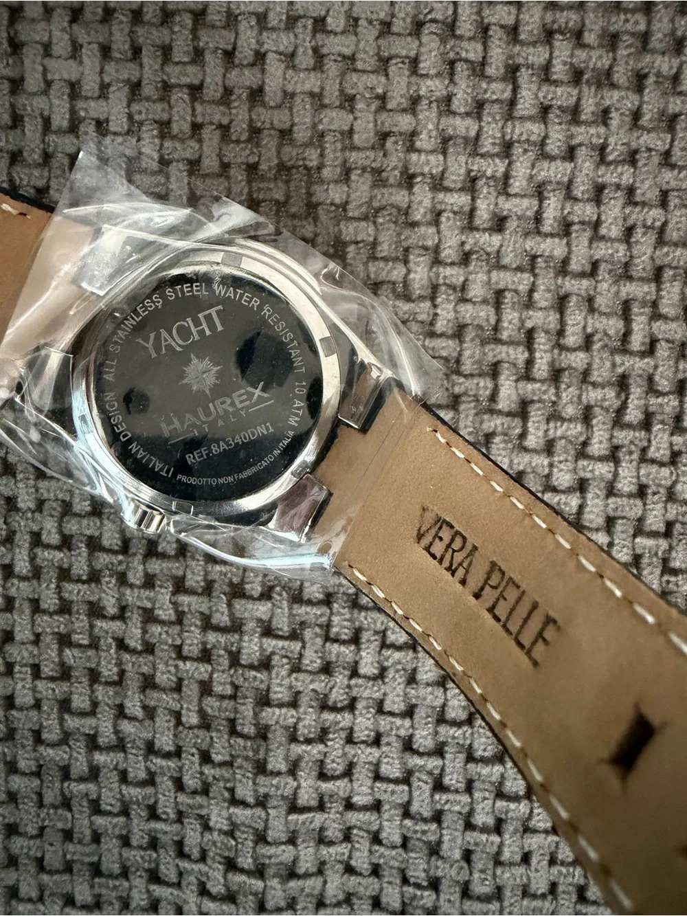 Haurex Italy Yacht Womens Watch Crystal Bezel Black Dial Leather Strap Italian
